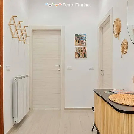 公寓 L'antica Piazzetta, Terre Marine
